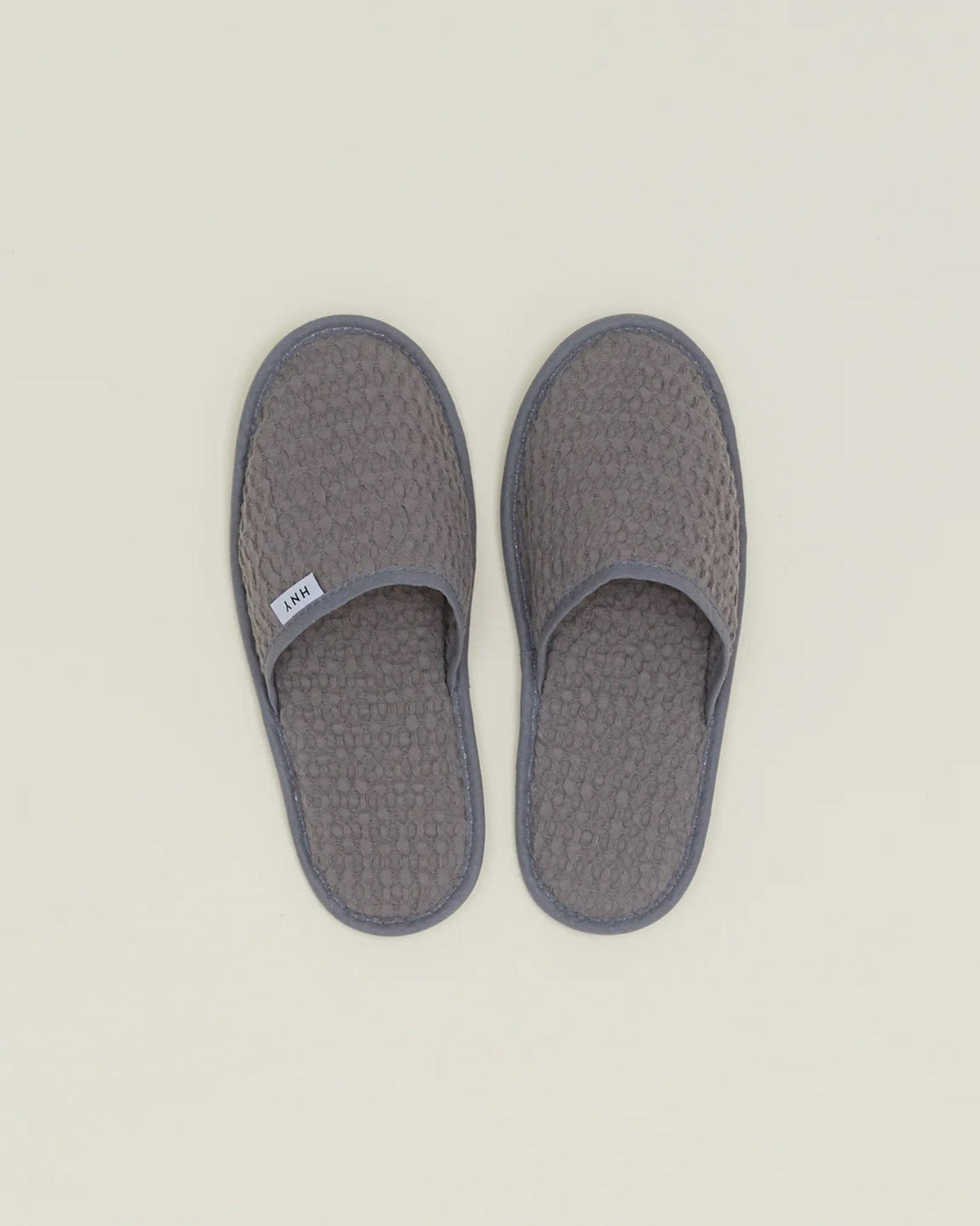 Simple Waffle Slippers in Dark Grey