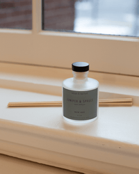 Room Diffuser in Juniper & Spruce