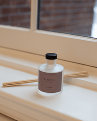Room Diffuser in Black Fig