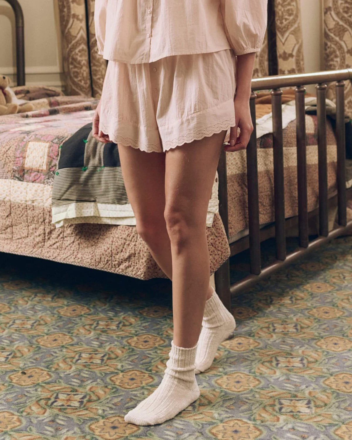 The Eyelet Tap Short in Washed Rose