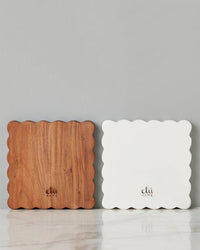 etúHOME Square Scalloped Board Duo