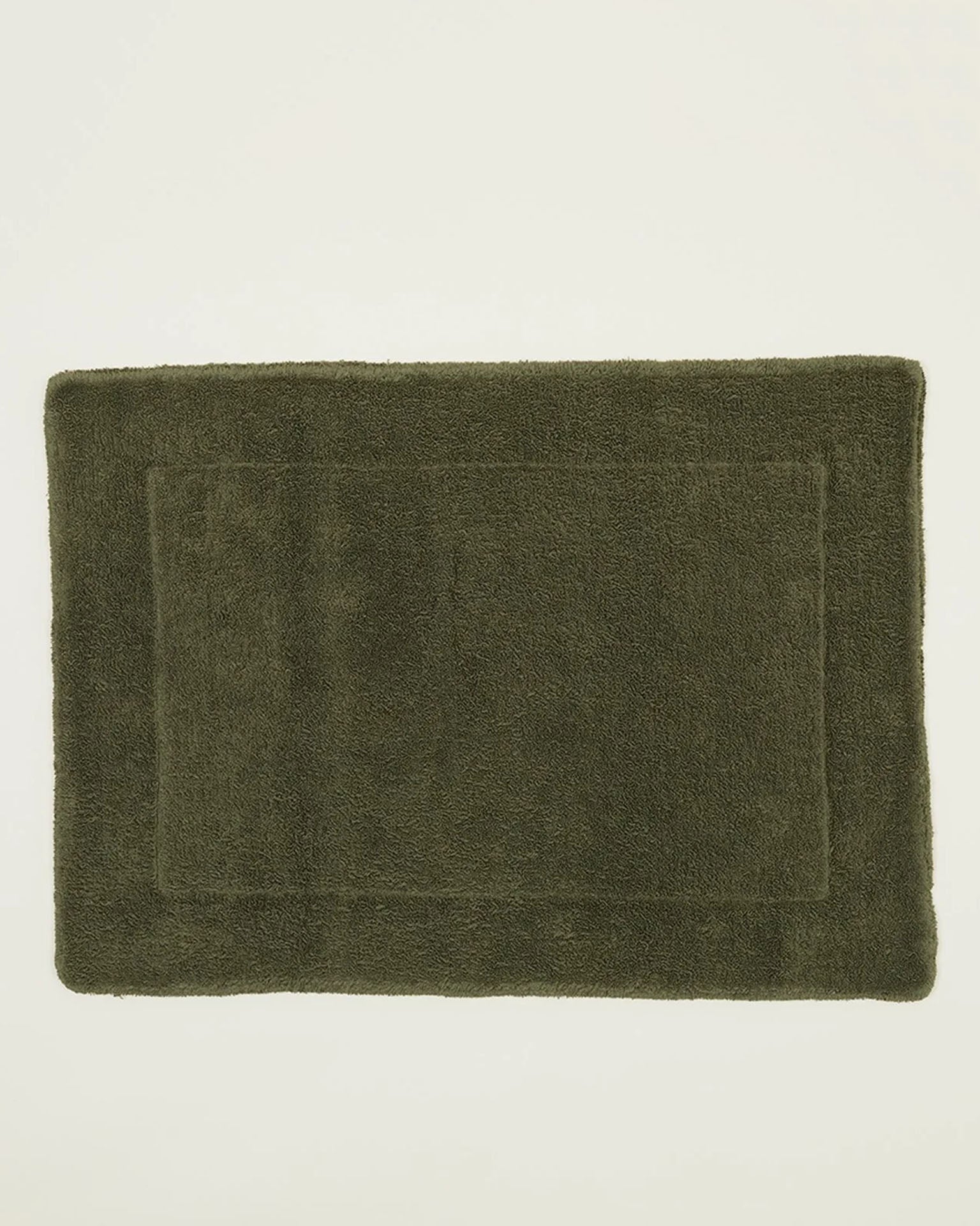 Simple Terry Bath Mat in Olive
