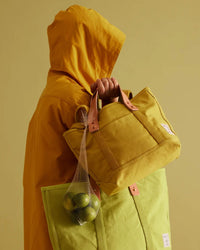 IMMODEST COTTON Lunch Tote in Chartreuse