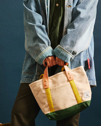 IMMODEST COTTON Lunch Tote in Earth