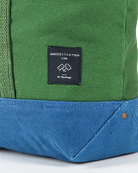 IMMODEST COTTON Small Zipper Tote in Pine/Ocean