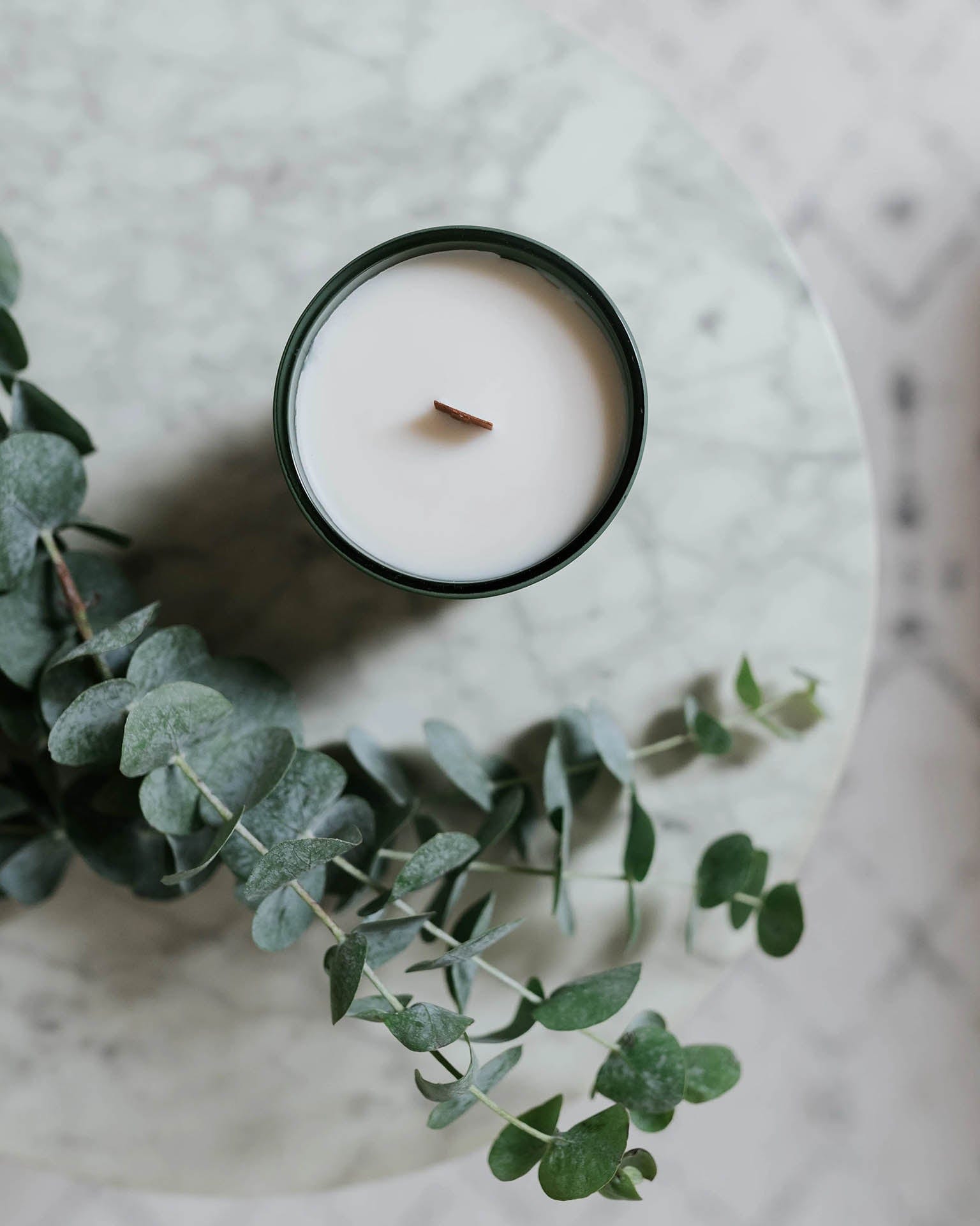 Near & Native 13 oz Wooden Wick Candle in Fig Leaf