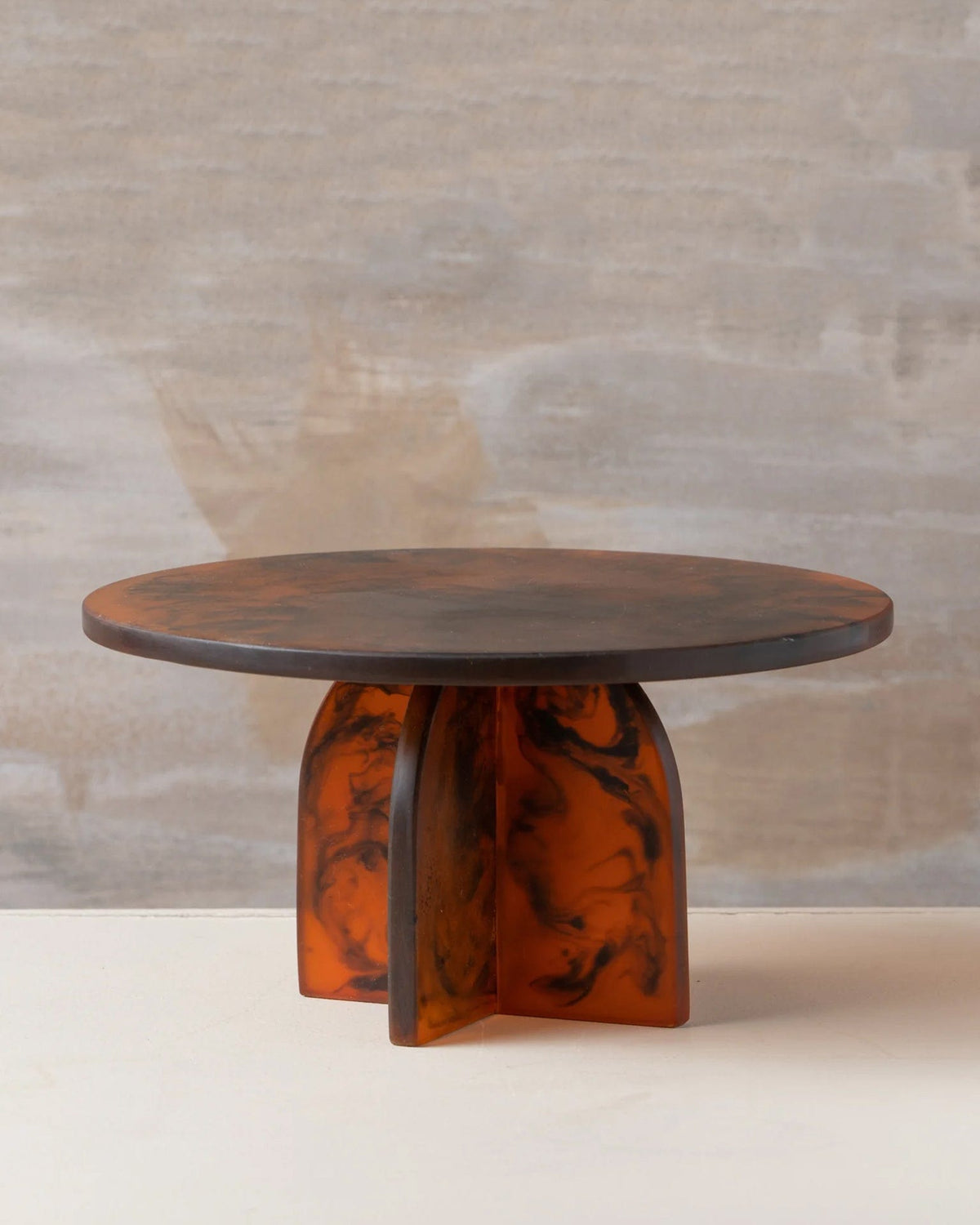 Flow Cake Stand in Earth