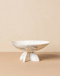 Saarde Flow Resin Fruit Bowl in Merle