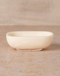 Saarde Flow Resin Soap Dish in Marshmallow