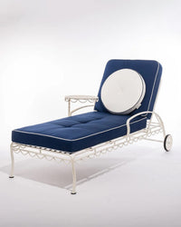 Circular Pillow - Rivie White