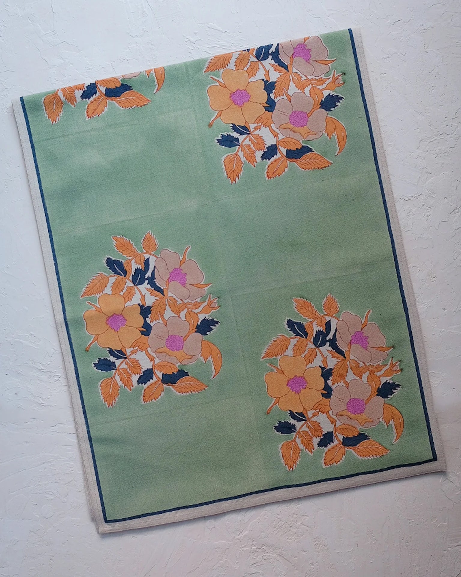Dia Table Runner in Sage
