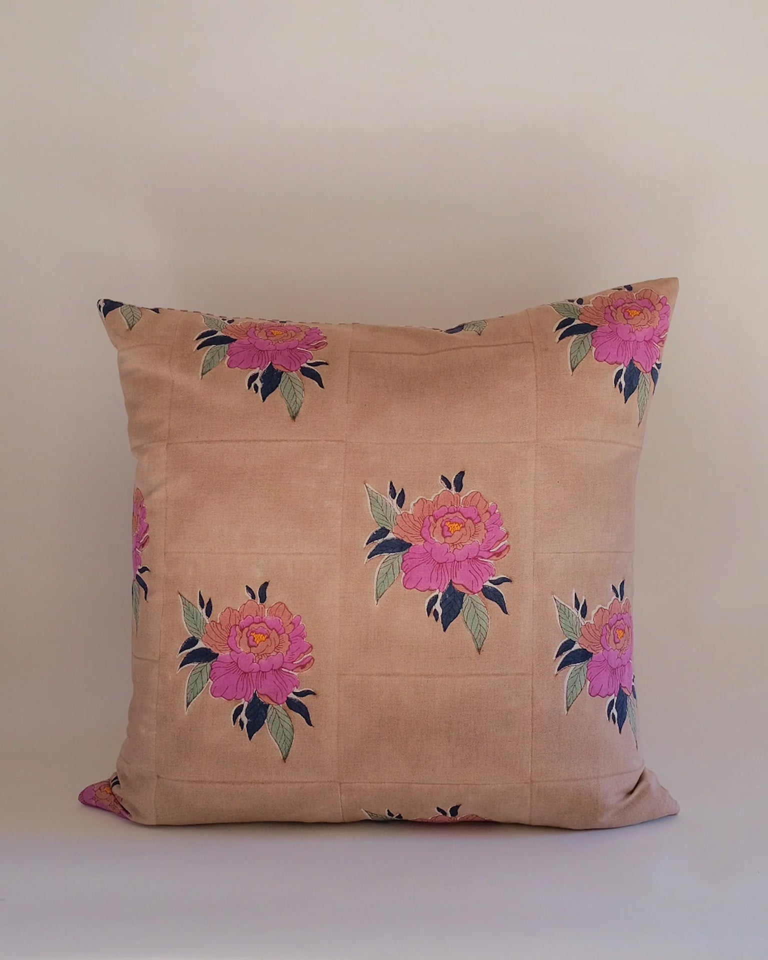 Babita Linen Pillow - 22 x 22 in Old Rose