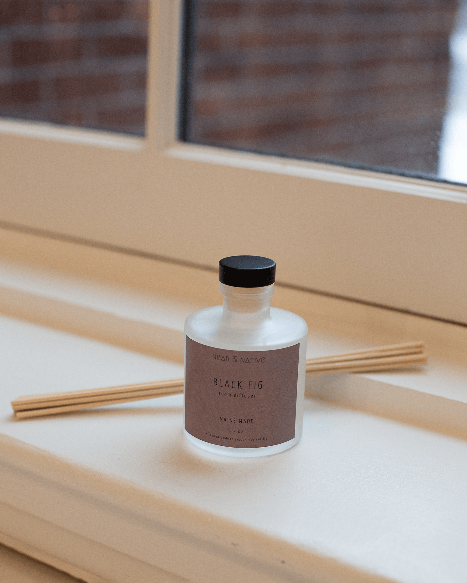 Room Diffuser in Black Fig