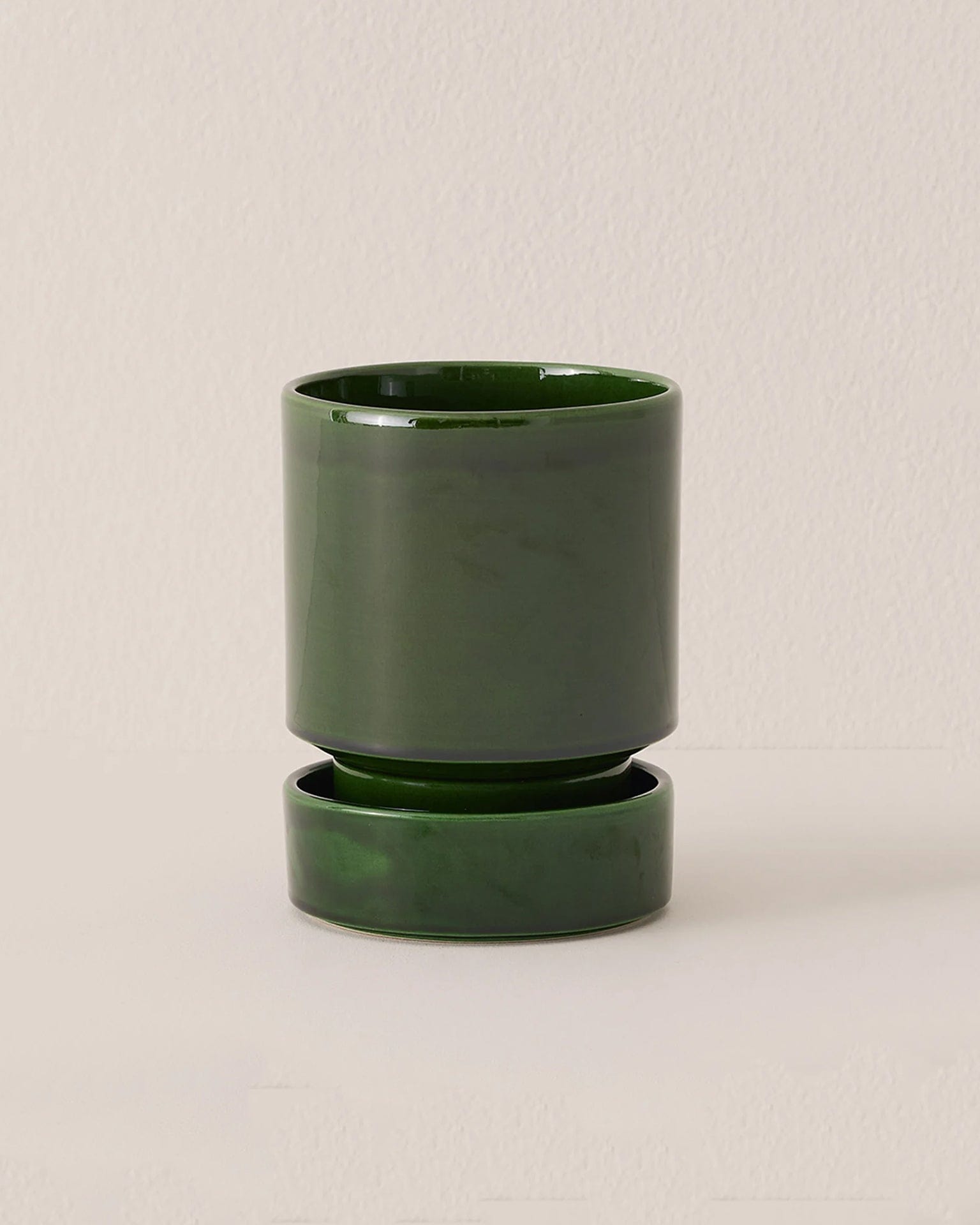 emerald green plant pot Bergs Potter Hoff Glazed 5.5in Pot Emerald Green
