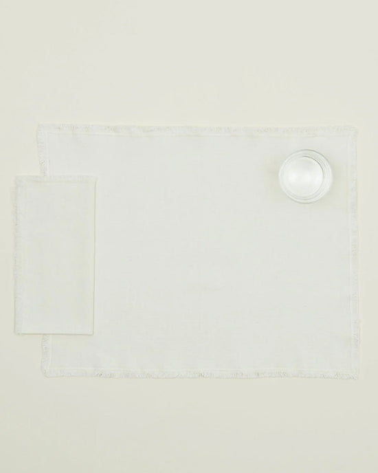 Hawkins New York Essential Dinner Napkins in Ivory - Set of 4 