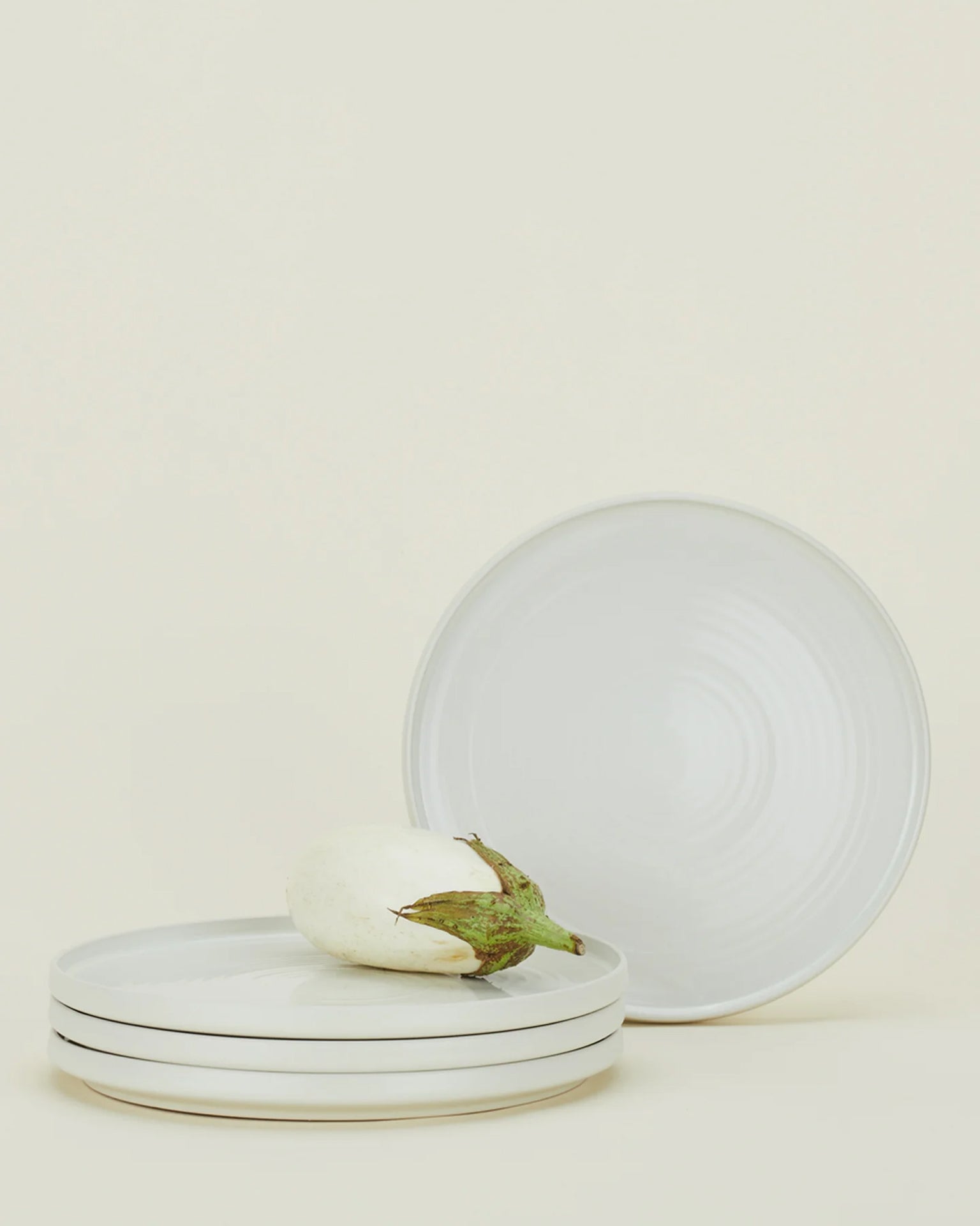 Essential Dinner Plates in Bone - Set of 4