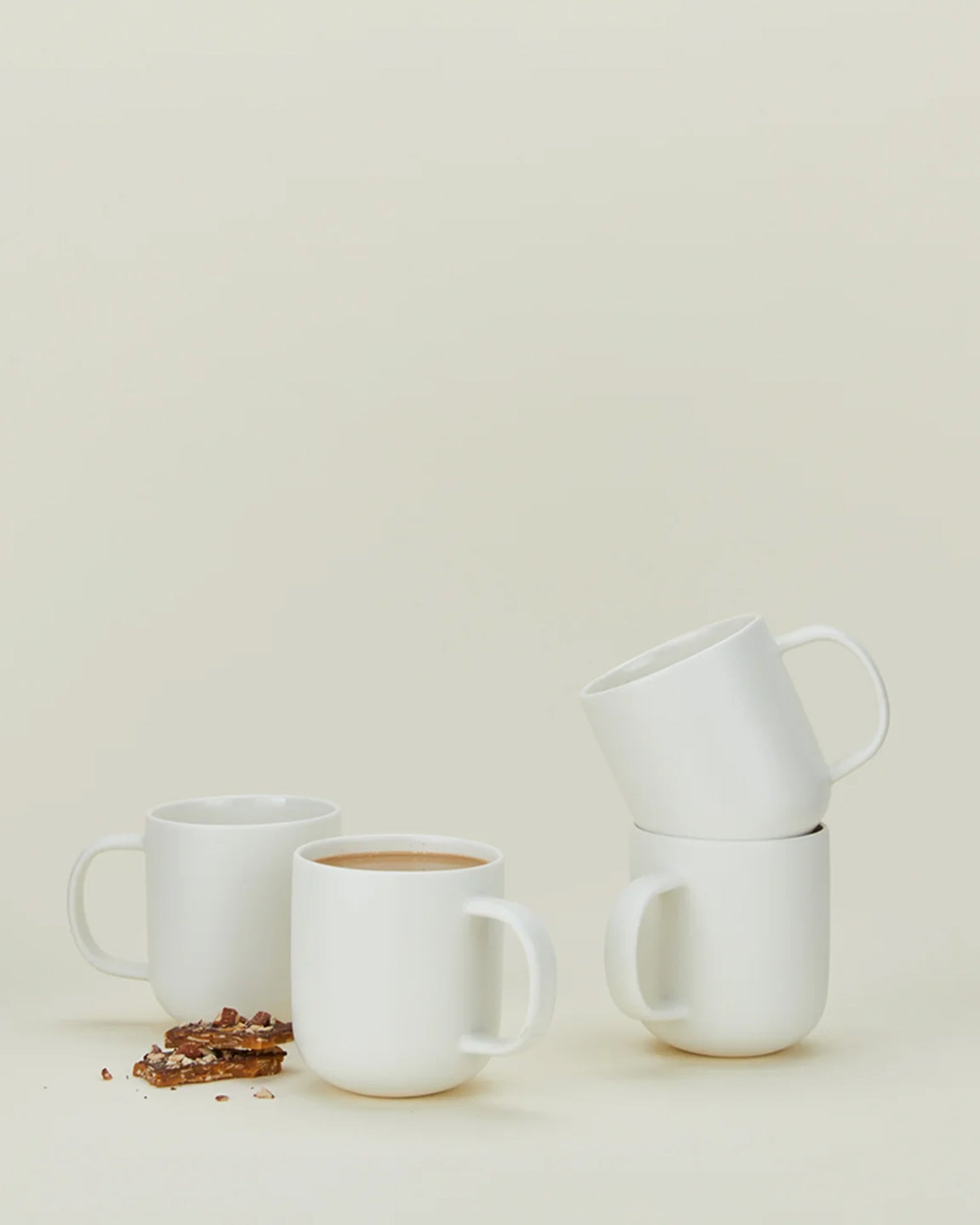 Simple Porcelain Mugs - Thumbnail 3