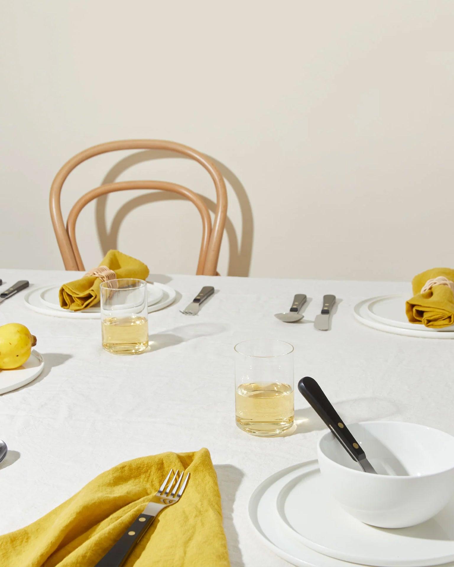 Simple Porcelain Salad Plate - Thumbnail 5