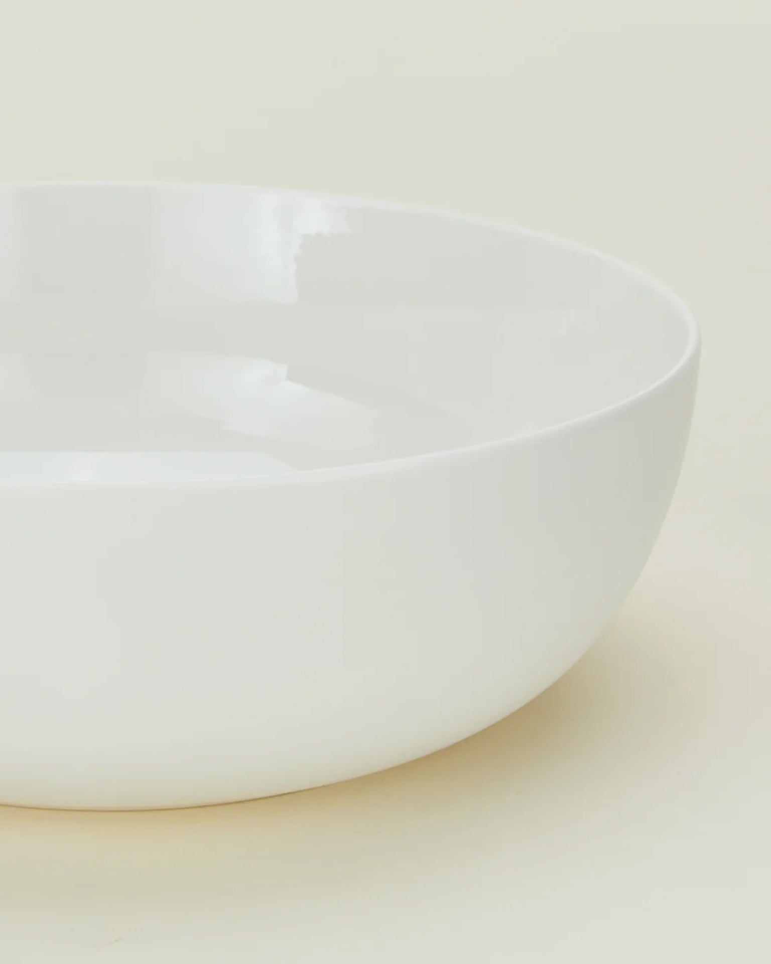 Simple Porcelain Serving Bowl - Thumbnail 3