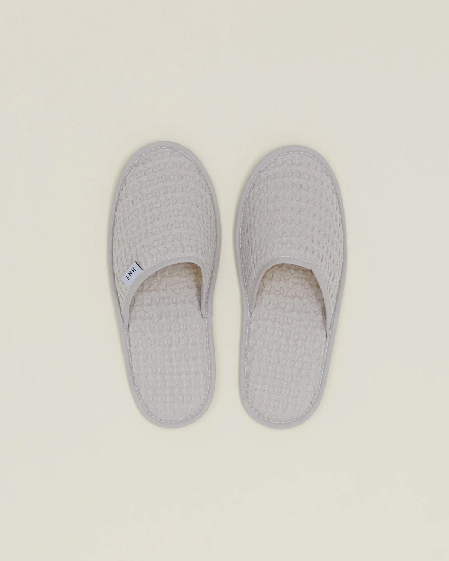 Simple Waffle Slippers in Light Grey