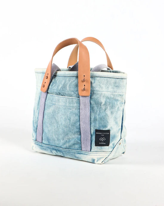 IMMODEST COTTON Lunch Tote in Acid Wash 