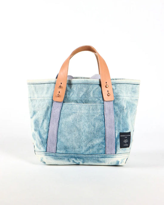 IMMODEST COTTON Lunch Tote in Acid Wash 