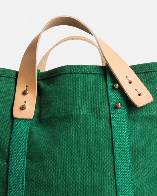 IMMODEST COTTON Accessories Large East West Tote in Pine