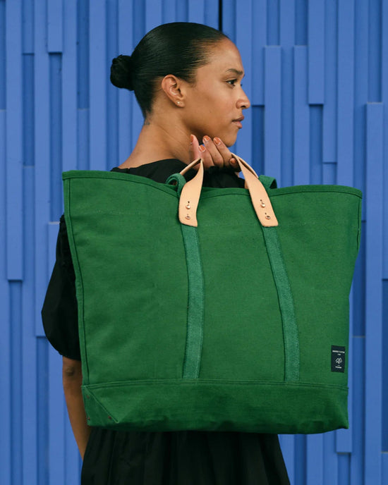 IMMODEST COTTON Accessories Large East West Tote in Pine