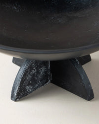 Saarde Flow Resin Fruit Bowl in Ash Black 