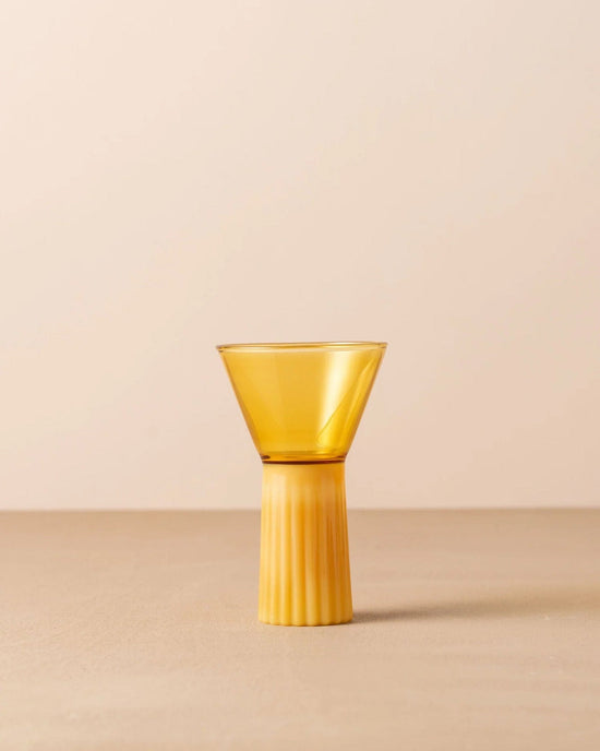 Saarde Kairos Wine Glass in Yellow Topaz 
