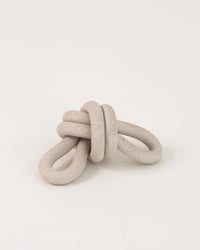 SIN Double Loop Knot in Sand 