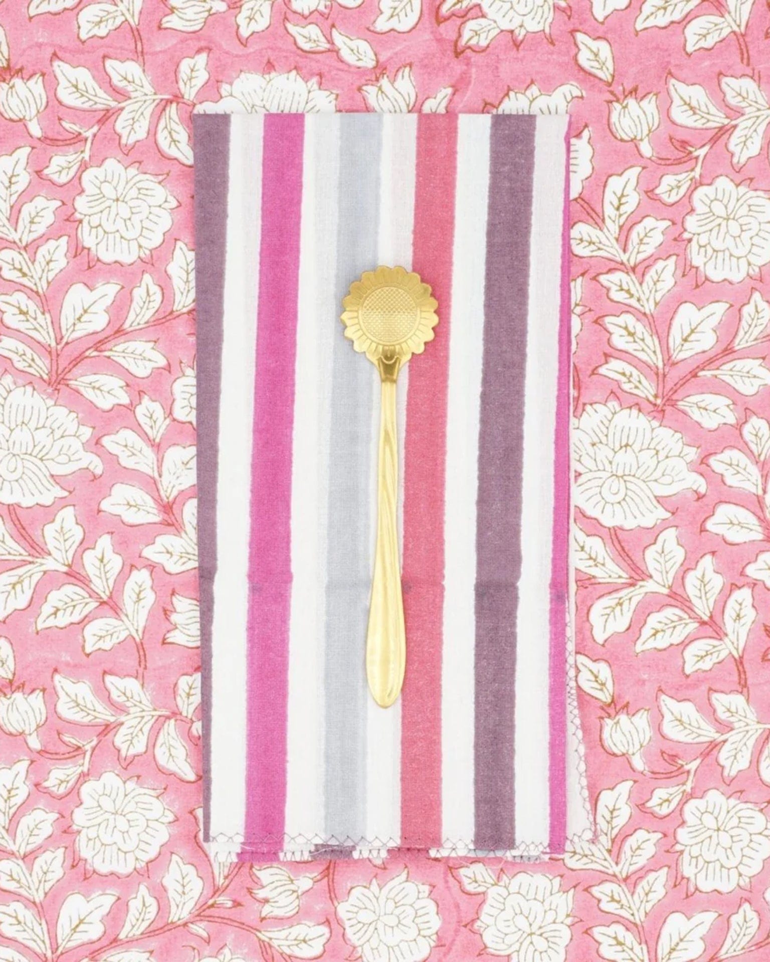 Axel Mauve Cloth Napkins - Thumbnail 2