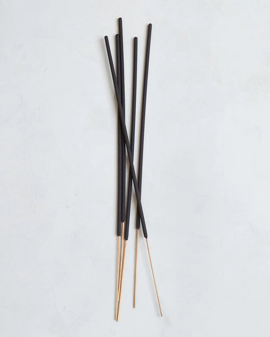 The Floral Society Essential Oil Outdoor Incense in Lemongrass 