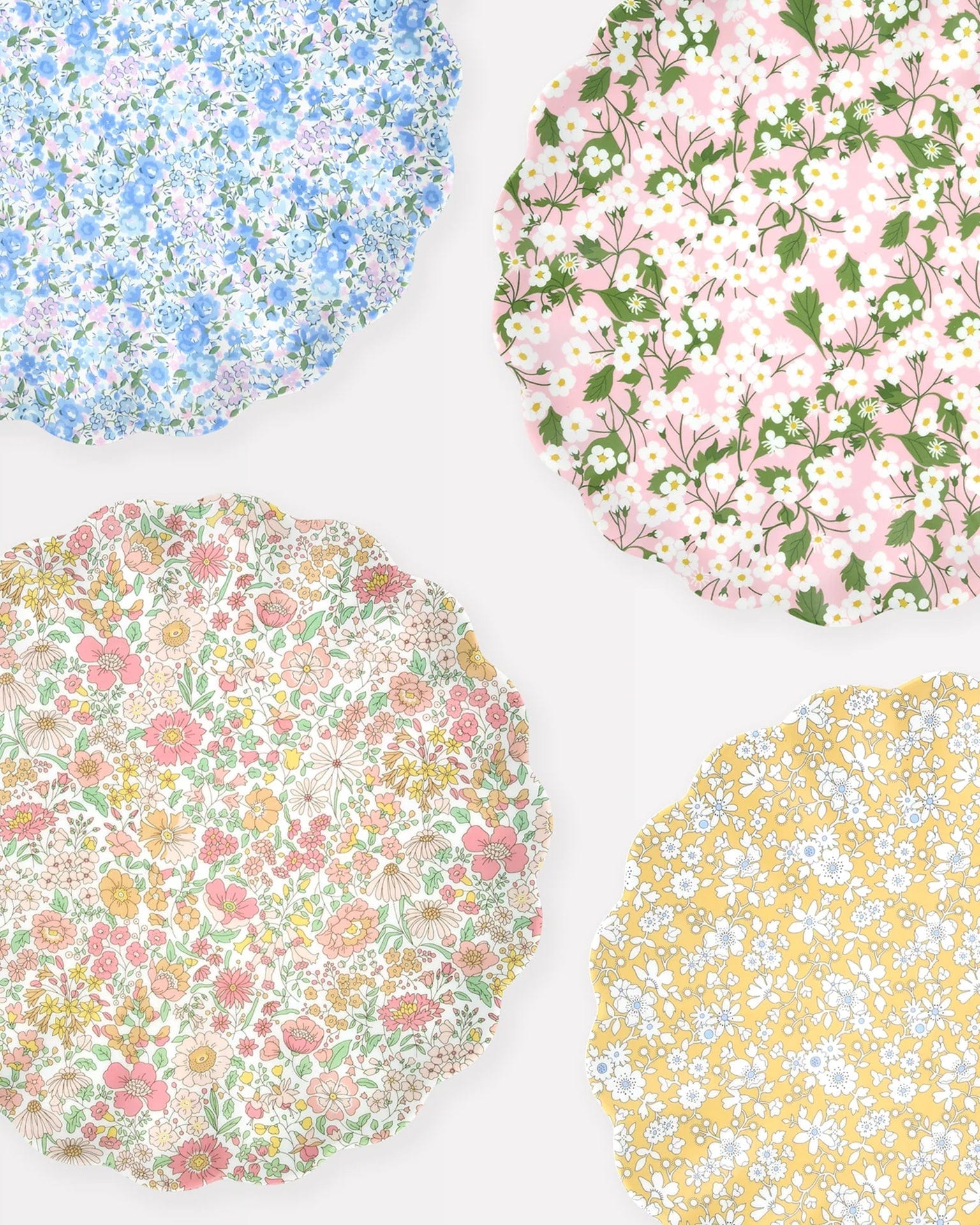 Meri Meri x Liberty Mixed Set Reusable Large Plates - Thumbnail 5